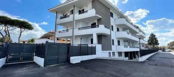  مرآب في Rome, Italy 22متر مربع رقم 21167 11