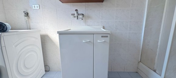 4 bedrooms Apartment in Carpi, Italy No. 370525 46