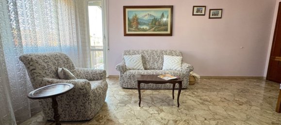 4 bedrooms Apartment in Carpi, Italy No. 370525 13
