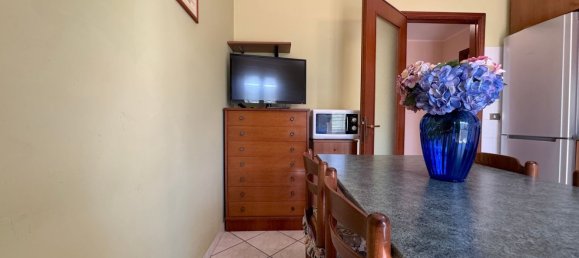 4 bedrooms Apartment in Carpi, Italy No. 370525 28