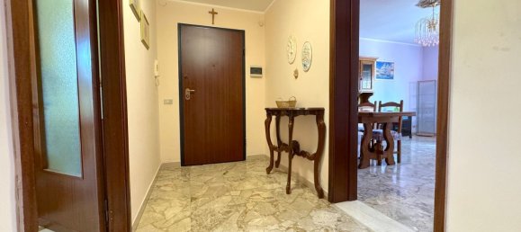 4 bedrooms Apartment in Carpi, Italy No. 370525 7