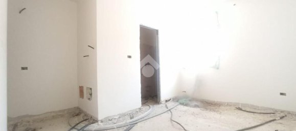 Casa de 2 habitaciónes en Mola di Bari, Italy No. 108737 7