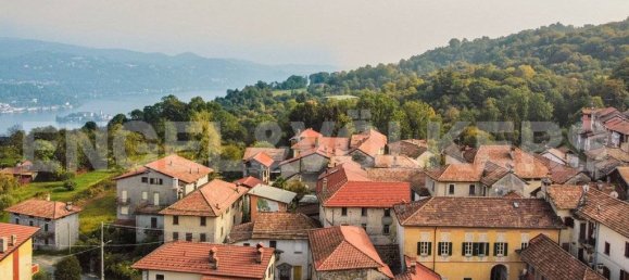 5 Schlafzimmer Villa in Madonna del Sasso, Italy, Nr. 68608 24