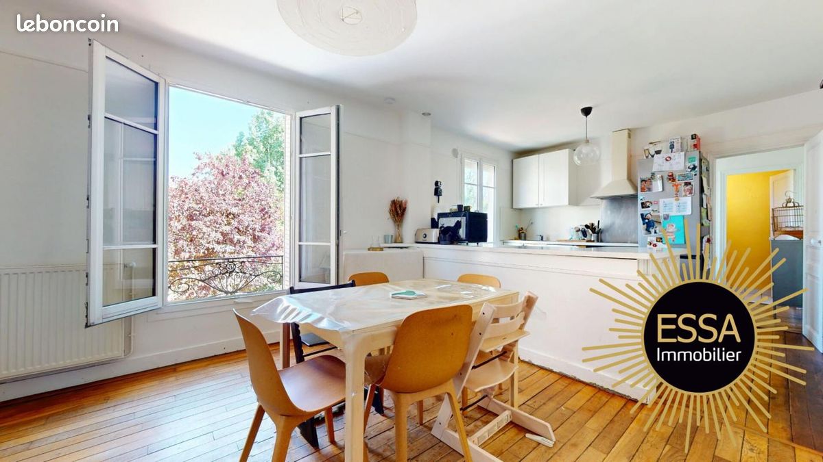 3 Schlafzimmer Haus in Versailles, France, Nr. 328905