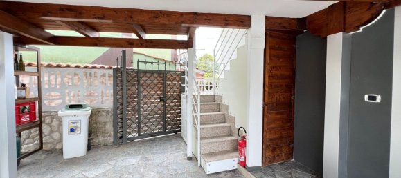 4 bedrooms Villa in Giugliano in Campania, Italy No. 373312 13