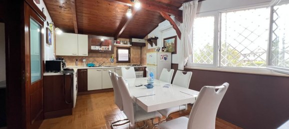 4 bedrooms Villa in Giugliano in Campania, Italy No. 373312 2