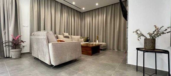 4 bedrooms Villa in Germasogeia, Cyprus No. 10853 9