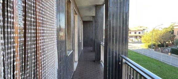 Квартира с 4 комнатами в Гарбаньяте Миланезе, Италия № 159799 8