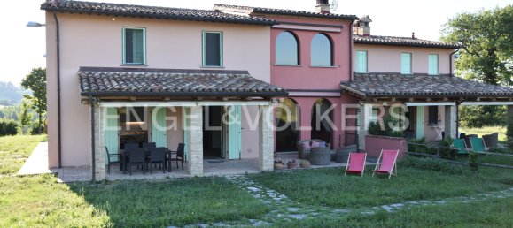 3 Schlafzimmer Haus in Cagli, Italy, Nr. 67694 20