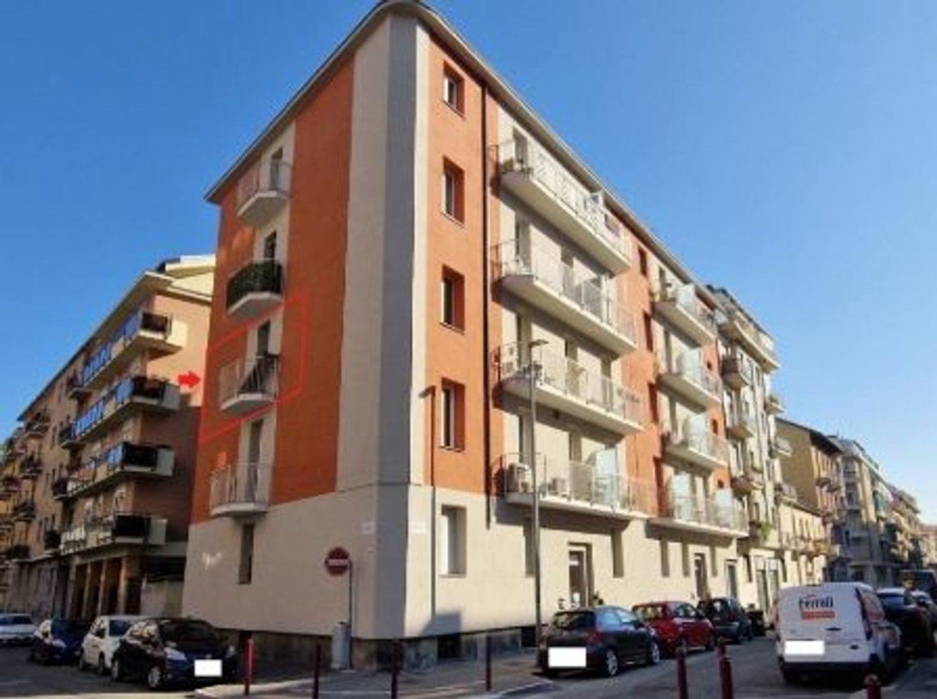 Apartamento de 2 habitaciónes en Turin, Italy No. 64749