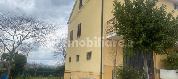 4 Schlafzimmer Haus in Falerone, Italy, Nr. 190587 3