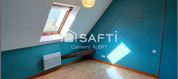 3 bedrooms House in Mayenne, France No. 283644 5