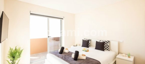 2 chambres Appartement à Portimao, Portugal No. 132406 4