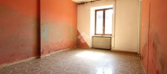 2 bedrooms House in Salussola, Italy No. 266951 17