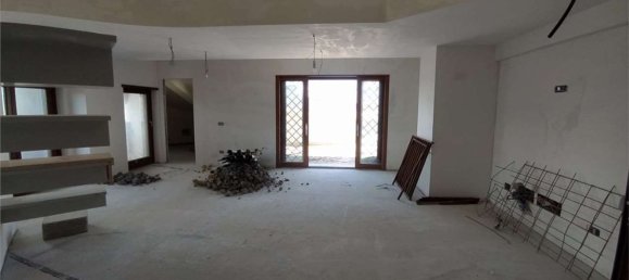 Penthouse T4 em Frosinone, Italy N.º 325615 5