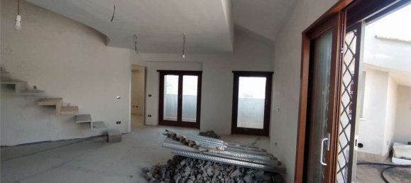 Penthouse T4 em Frosinone, Italy N.º 325615 4