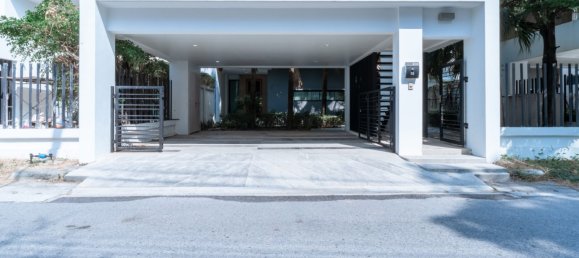 3 bedrooms House for sale in Pattaya, Chonburi, Eastern Thailand, Thailand № 141931 27