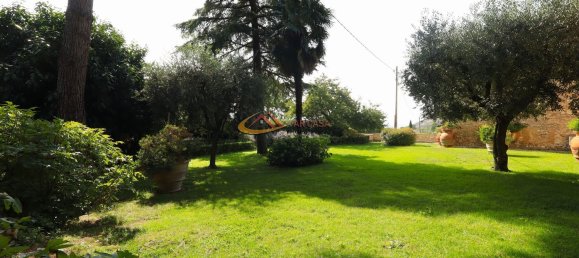 15 bedrooms Villa in Campello sul Clitunno, Italy No. 317087 4