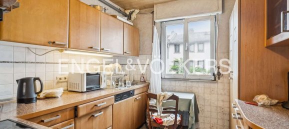 4 bedrooms House in Frankfurt am Main, Germany No. 292395 5