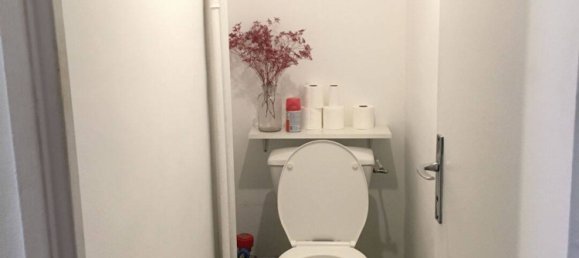 Studio in Marseille, France No. 332675 6