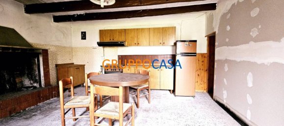 6 bedrooms House in Altopascio, Italy No. 97581 4