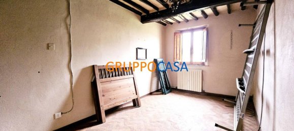 6 bedrooms House in Altopascio, Italy No. 97581 12