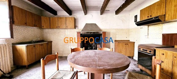 6 bedrooms House in Altopascio, Italy No. 97581 5