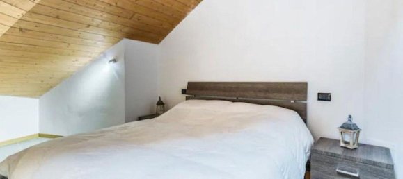 Apartamento de 2 dormitorios en Valleve, Italy No. 380873 11