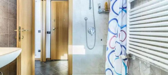 Apartamento de 2 dormitorios en Valleve, Italy No. 380873 15