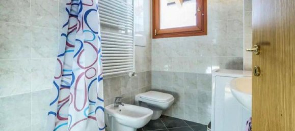 Apartamento de 2 dormitorios en Valleve, Italy No. 380873 14