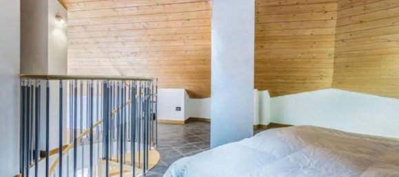 Apartamento de 2 dormitorios en Valleve, Italy No. 380873 10