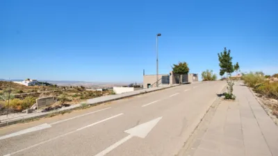  Land in La Zubia, Spain No. 266887