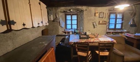 8 rooms House in Perloz, Italy No. 106256 8