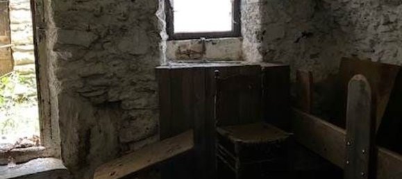 8 rooms House in Perloz, Italy No. 106256 16