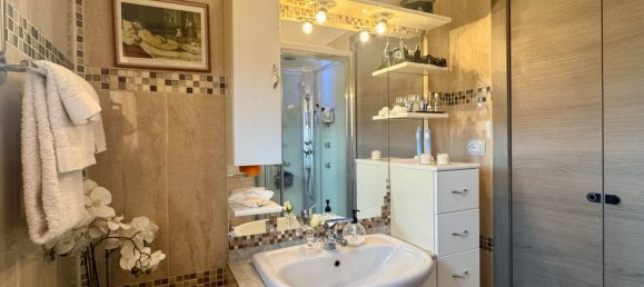 Apartamento T3 em Siena, Italy N.º 346249 11