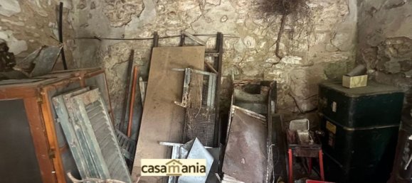 3 Schlafzimmer Haus in Frontone, Italy, Nr. 325962 4