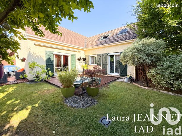 4 chambres Maison à Vauréal, France No. 359091