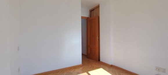 Adosado de 3 dormitorios en La Pedraja de Portillo, Spain No. 178551 39