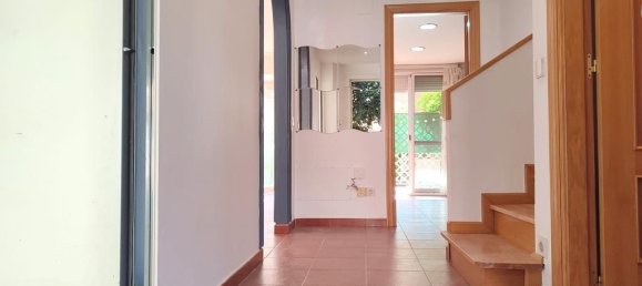 Adosado de 3 dormitorios en La Pedraja de Portillo, Spain No. 178551 8