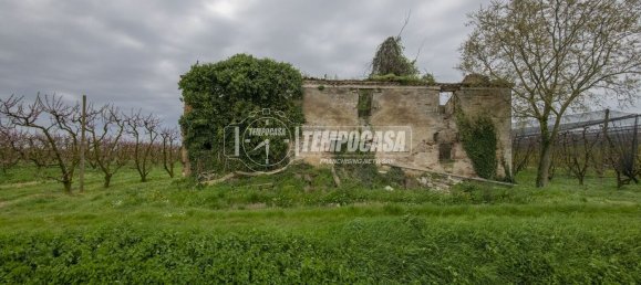 Casa de 4 habitaciónes en Cesena, Italy No. 260576 6