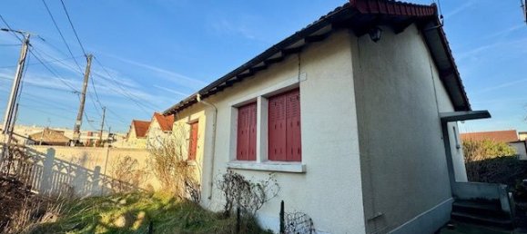 2 bedrooms House in Athis-Mons, France No. 143819 4