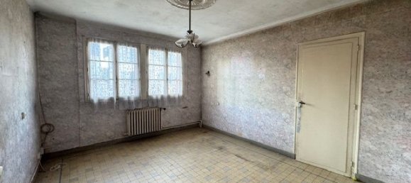 2 bedrooms House in Athis-Mons, France No. 143819 7