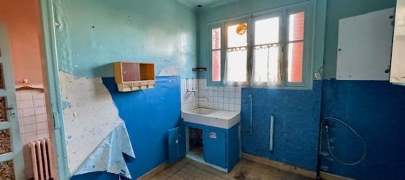 2 bedrooms House in Athis-Mons, France No. 143819 14