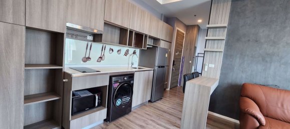 Condominio de 2 dormitorios en Bang Kapi, Thailand No. 5025 3