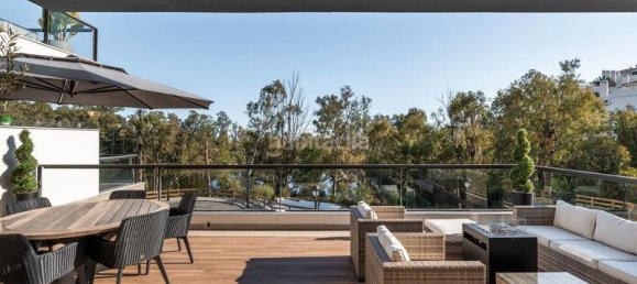 3 Schlafzimmer Wohnung in Marbella, Spain, Nr. 74970 2