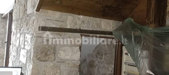 3غرفة عقار تجاري في Vastogirardi, Italy رقم 279342 9