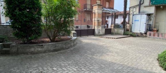 2 chambres Appartement à Sommariva del Bosco, Italy No. 69383 4