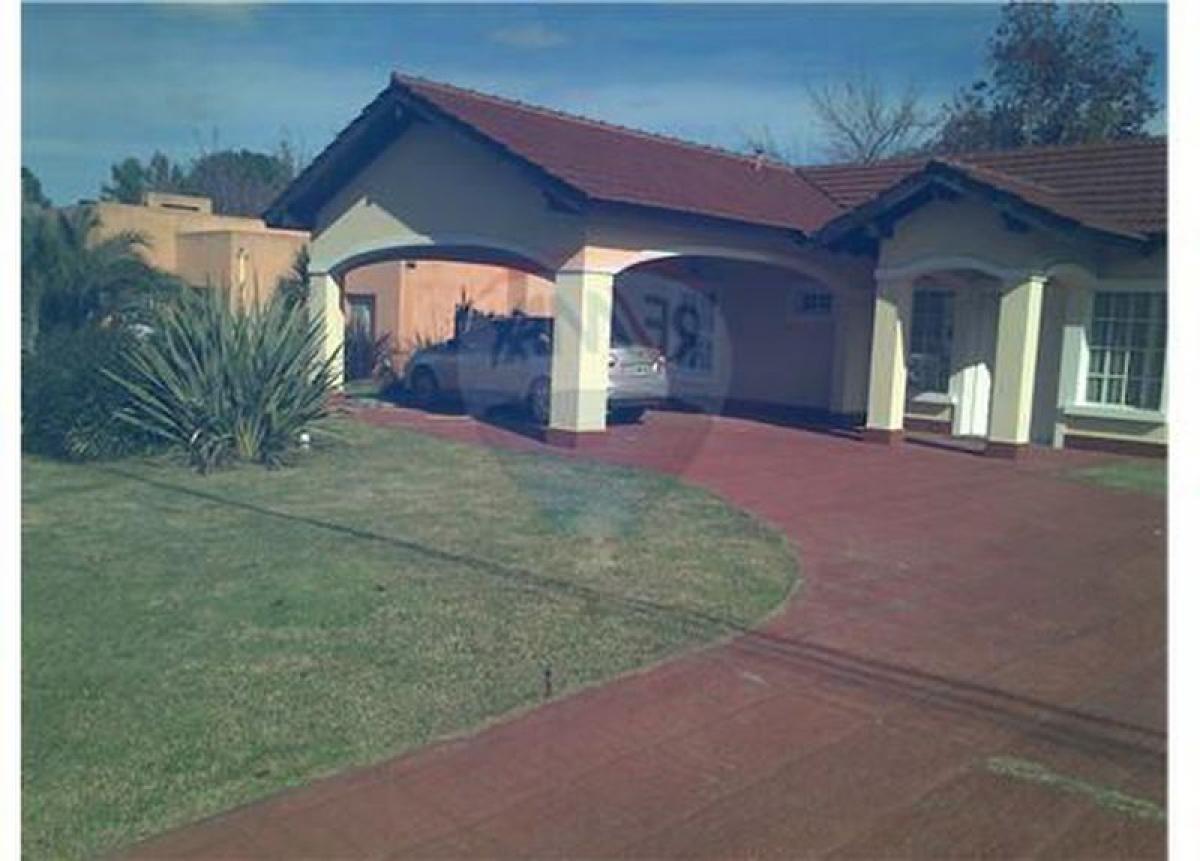 Casa T4 em Bermudez, Argentina N.º 63675