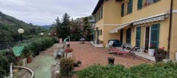 7 rooms Apartment in Castellaro, Italy No. 234665 8
