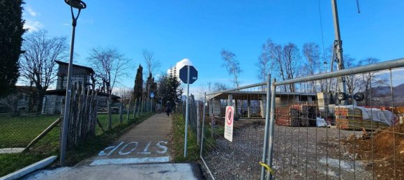 4غرفة منزل في Almè, Italy رقم 40143 25